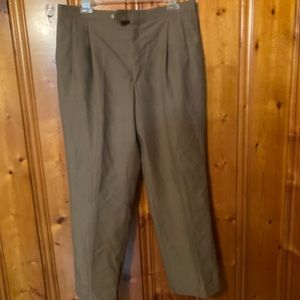 Size 34/36 Men’s Brown Sansabelt mens pants